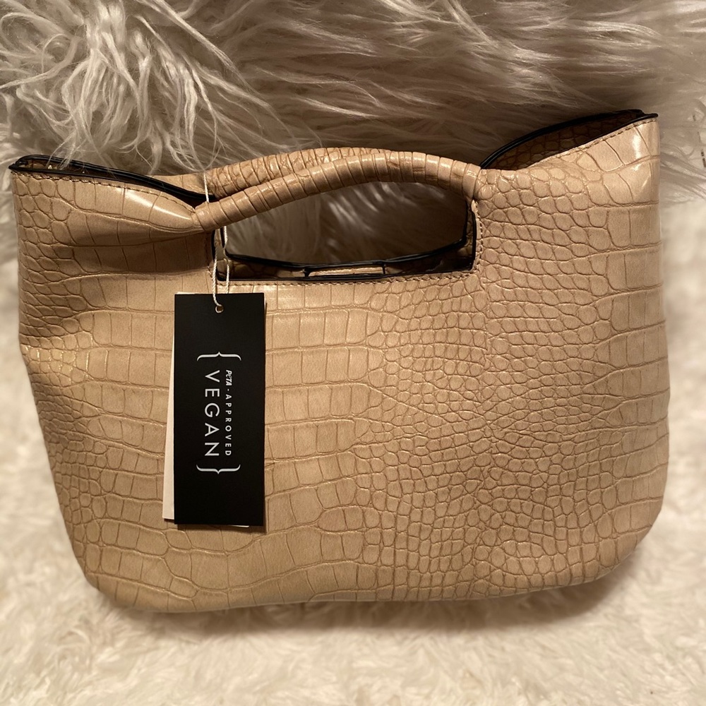 Fuax Leather Snake Skin Cream Tan Purse